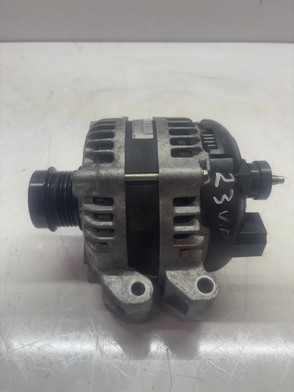 Alternador Alfa Romeo Giulia 952 2.9 gasolina 670053476 670050552