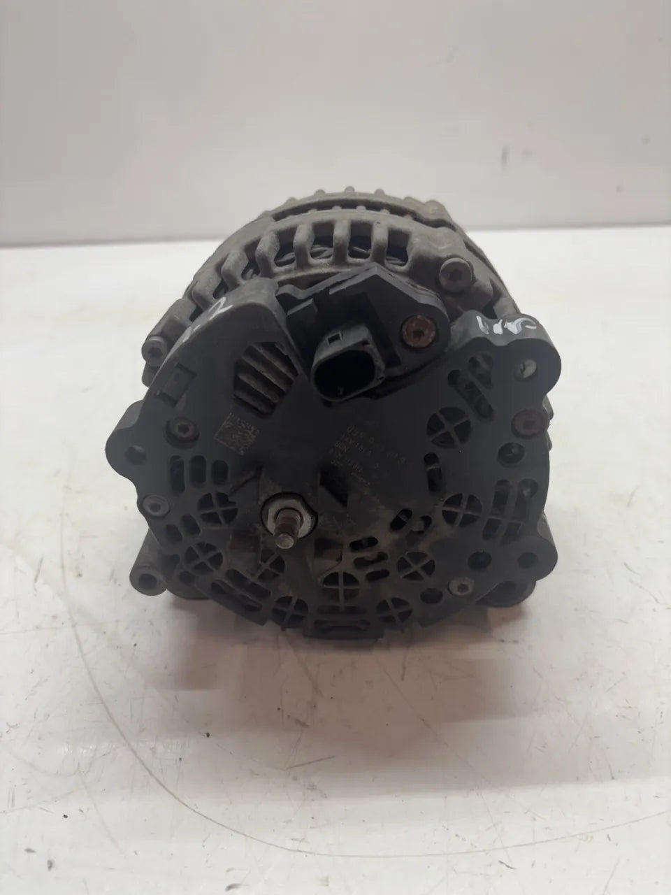 Alternador Audi Q7 3.0 TDI CJGA CJG 059903018K
