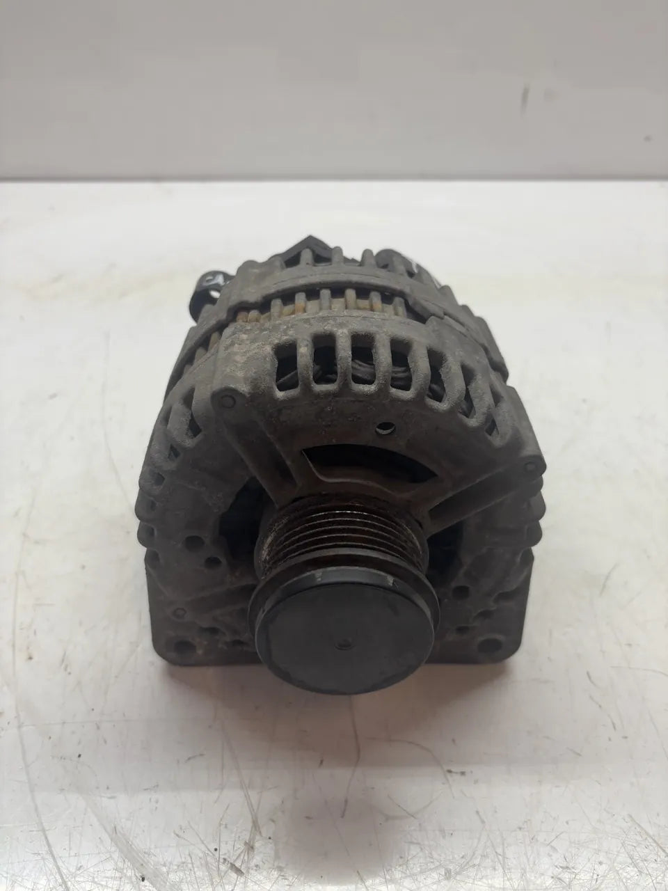 Alternador Audi Q7 3.0 TDI CJGA CJG 059903018K