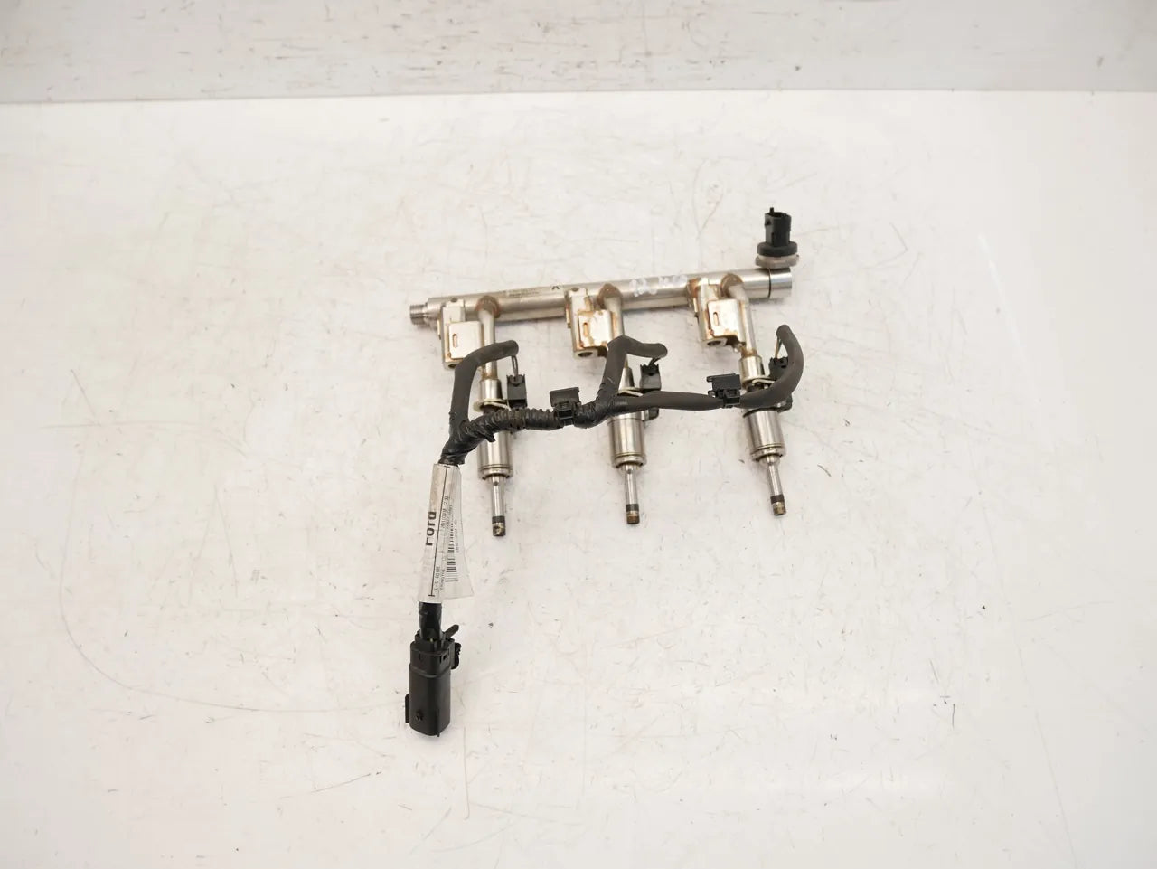 Rampa inyectora Ford Fiesta VII 1.0 EcoBoost SFJN CM5G-9D280-HB