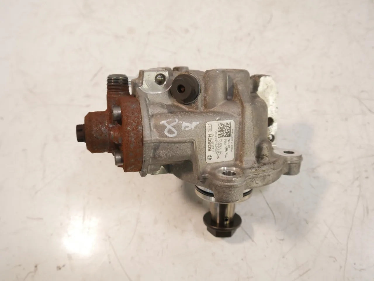 Bomba de alta presión Jaguar F-Pace X761 2.0 TD4 AWD 204DTD AJ20D4 G4D3-9B395-AA