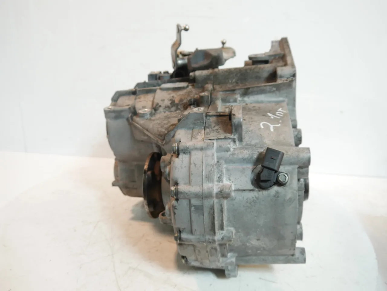 Caja de cambios manual Audi TT 1.8 T quattro APX DQB FHB FMN 02M300012 6 velocidades