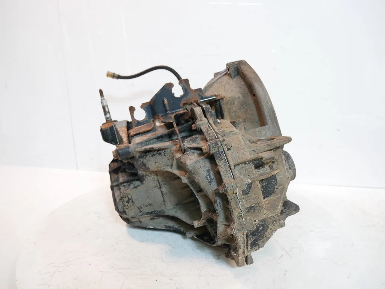 Caja de cambios manual Opel Vivaro A 2.0 CDTI M9R780 LDN PF6-010 93169365 6 velocidades