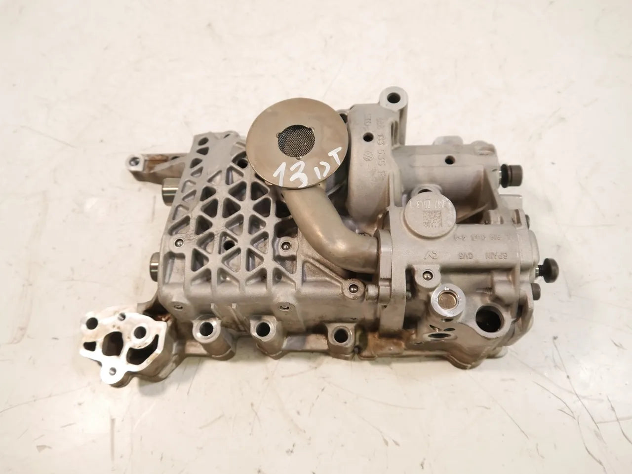 Módulo de eje de compensación Audi Seat Volkswagen A3 Altea Passat 2.0 TFSI BWA 06B103535F