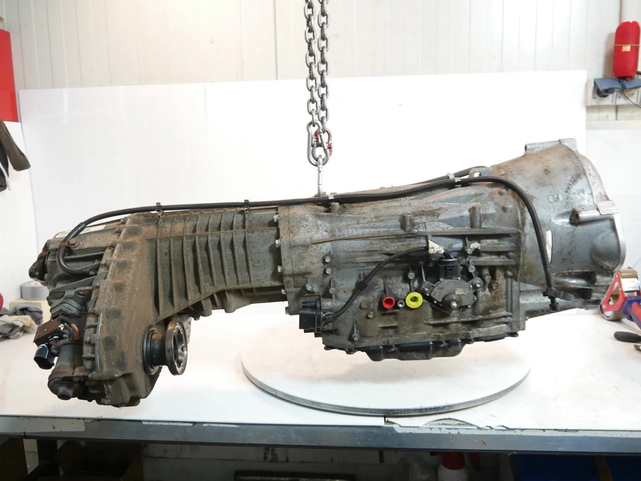 Transmisión automática Volkswagen Touareg 2.5 R5 TDI BAC HZY TR-60SN 09D300037T