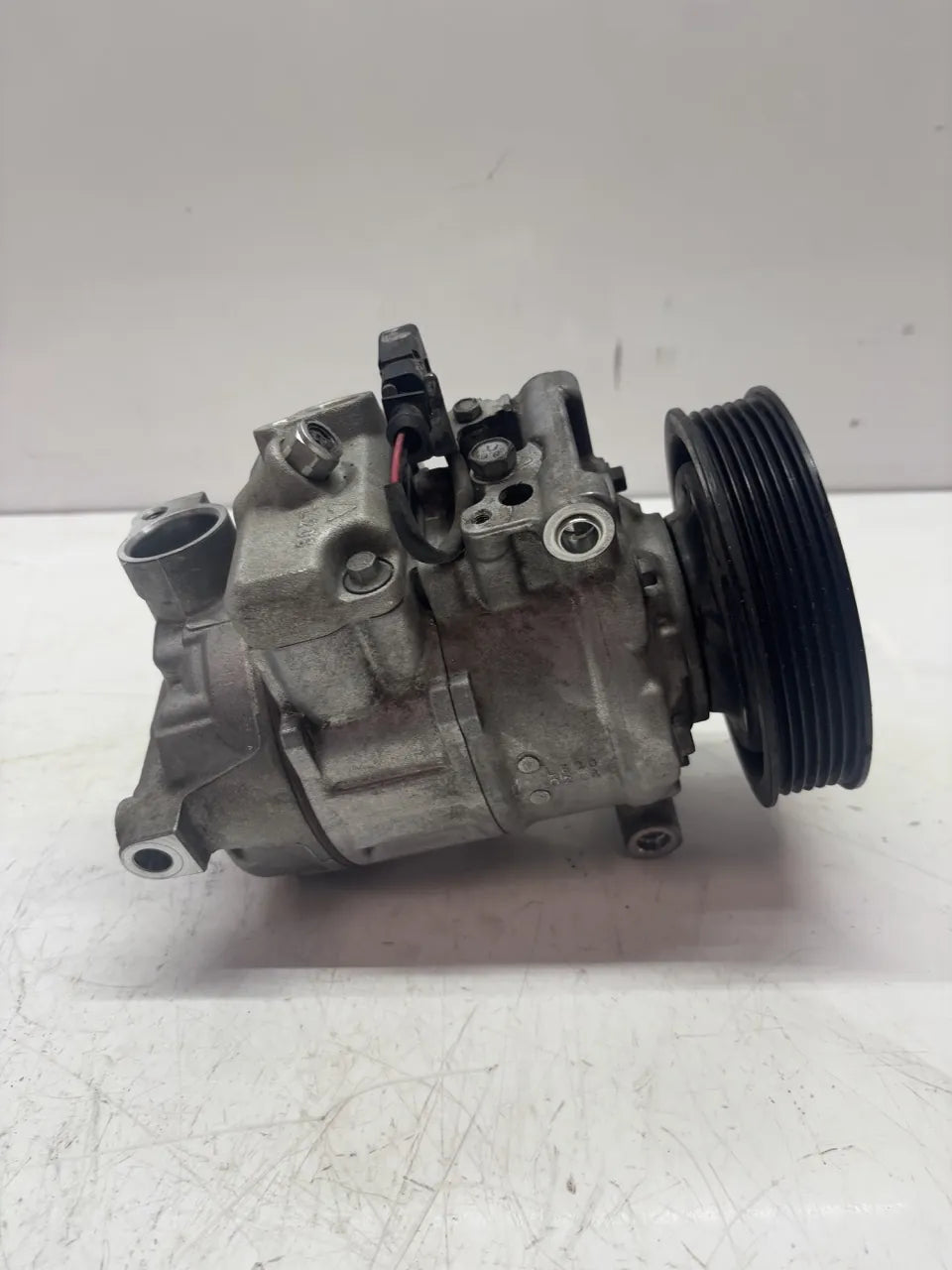 Compresor de aire acondicionado Audi A6 C7 A7 3.0 TFSI Quattro CTUA CTU 4G0260805A