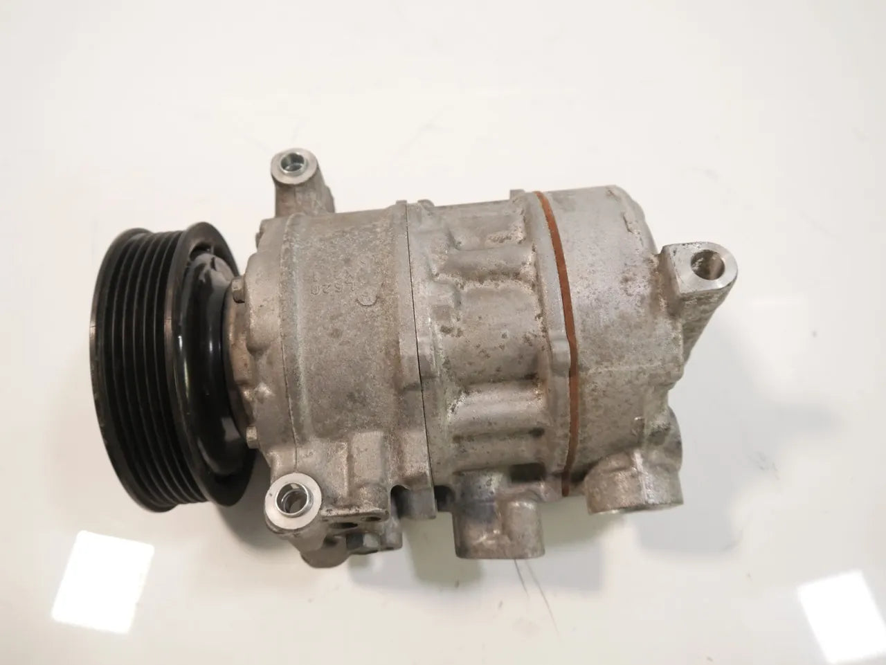 Compresor de aire acondicionado Audi A4 B9 Q5 2.0 TDI quattro DETB DET 4M0816803