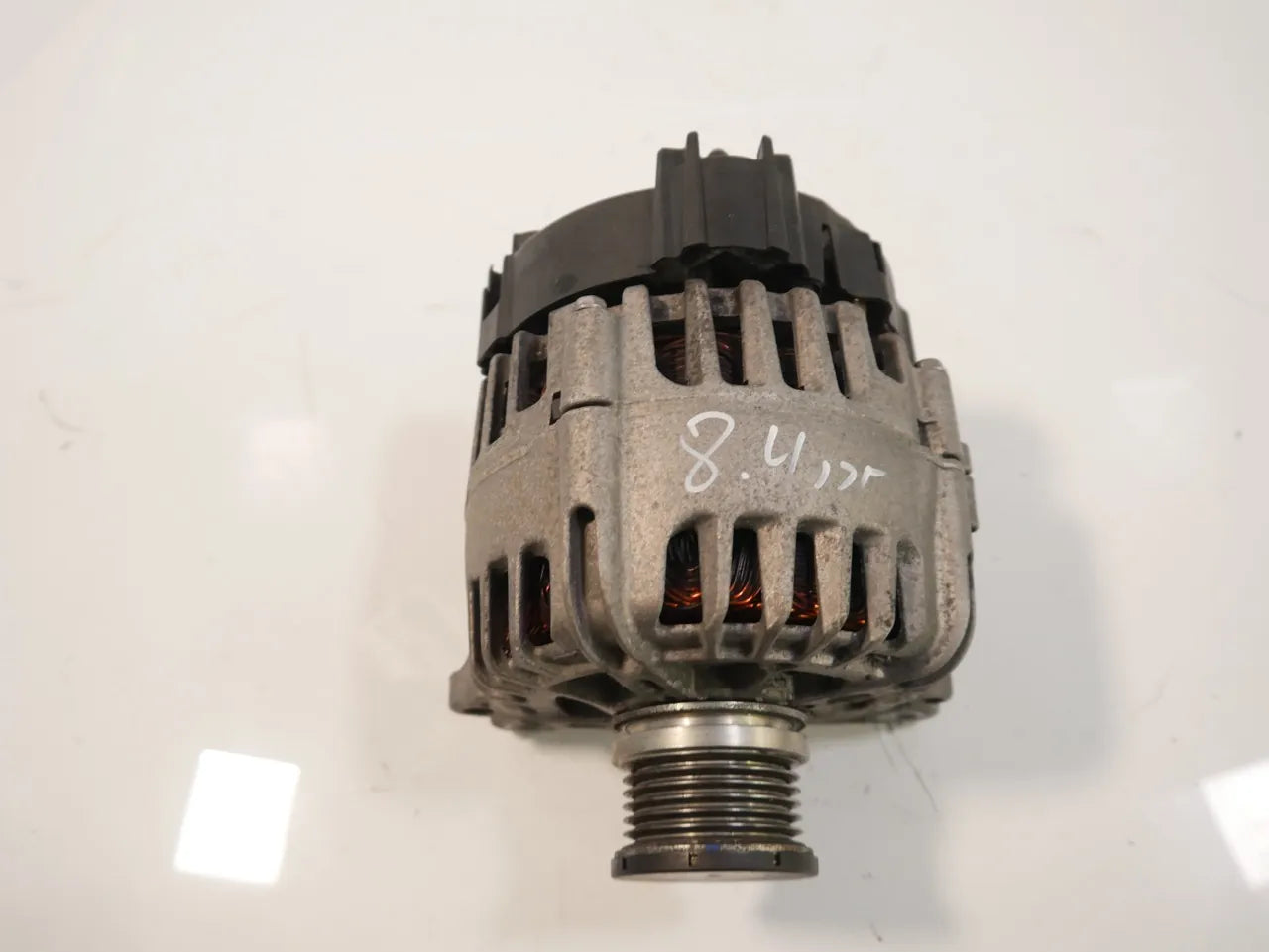 Alternador Audi A4 B9 Q5 2.0 TDI quattro DETB DET 04L903024