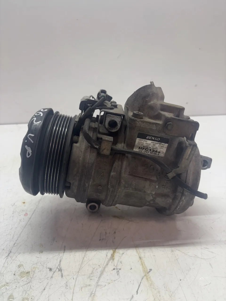 Compresor de aire acondicionado Toyota Land Cruiser 100 4.7 gasolina 2UZ-FE 447200-6543