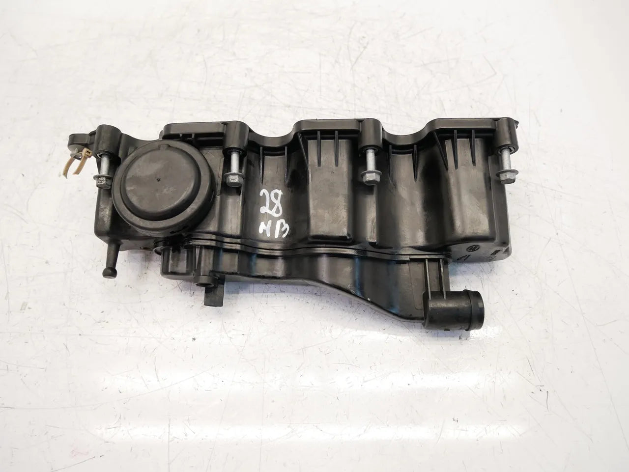 Separador de aceite Land Rover Evoque L551 2.0 D 204DTD AJ20D4 G4D3-6J014-BB