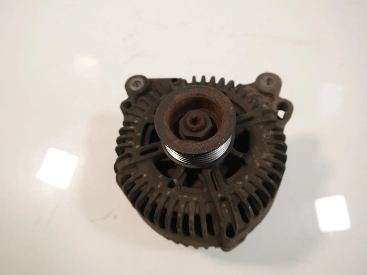 Alternador Audi Q7 3.0 TDI BUG 059903015R