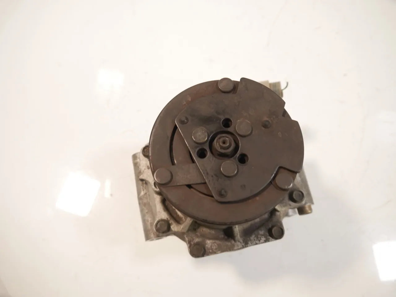 Compresor de aire acondicionado Land Rover Range MK2 P38A 4.0 4x4 42D 1H4Z-19D629-BA