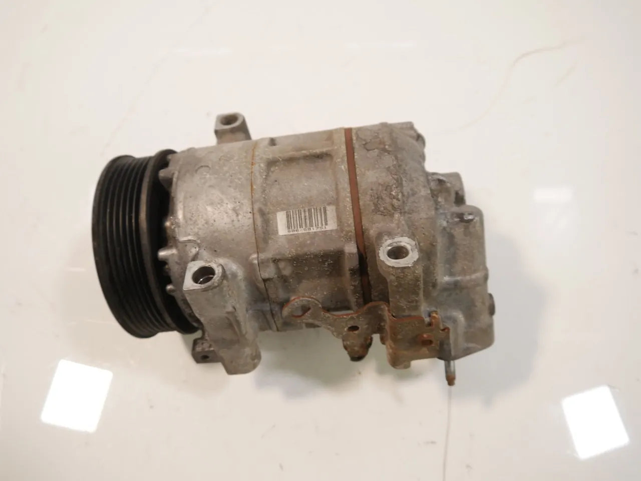 Compresor de aire acondicionado Citroen DS5 2.0 BlueHDi AHX DW10FD 9675655880