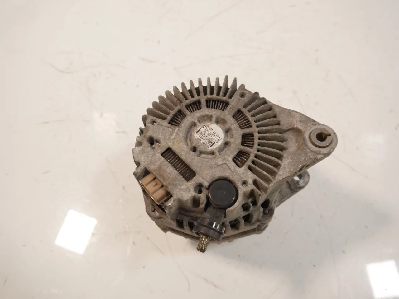 Alternador Subaru Outback 2.0 AWD EE20Z EE20 23700AA640