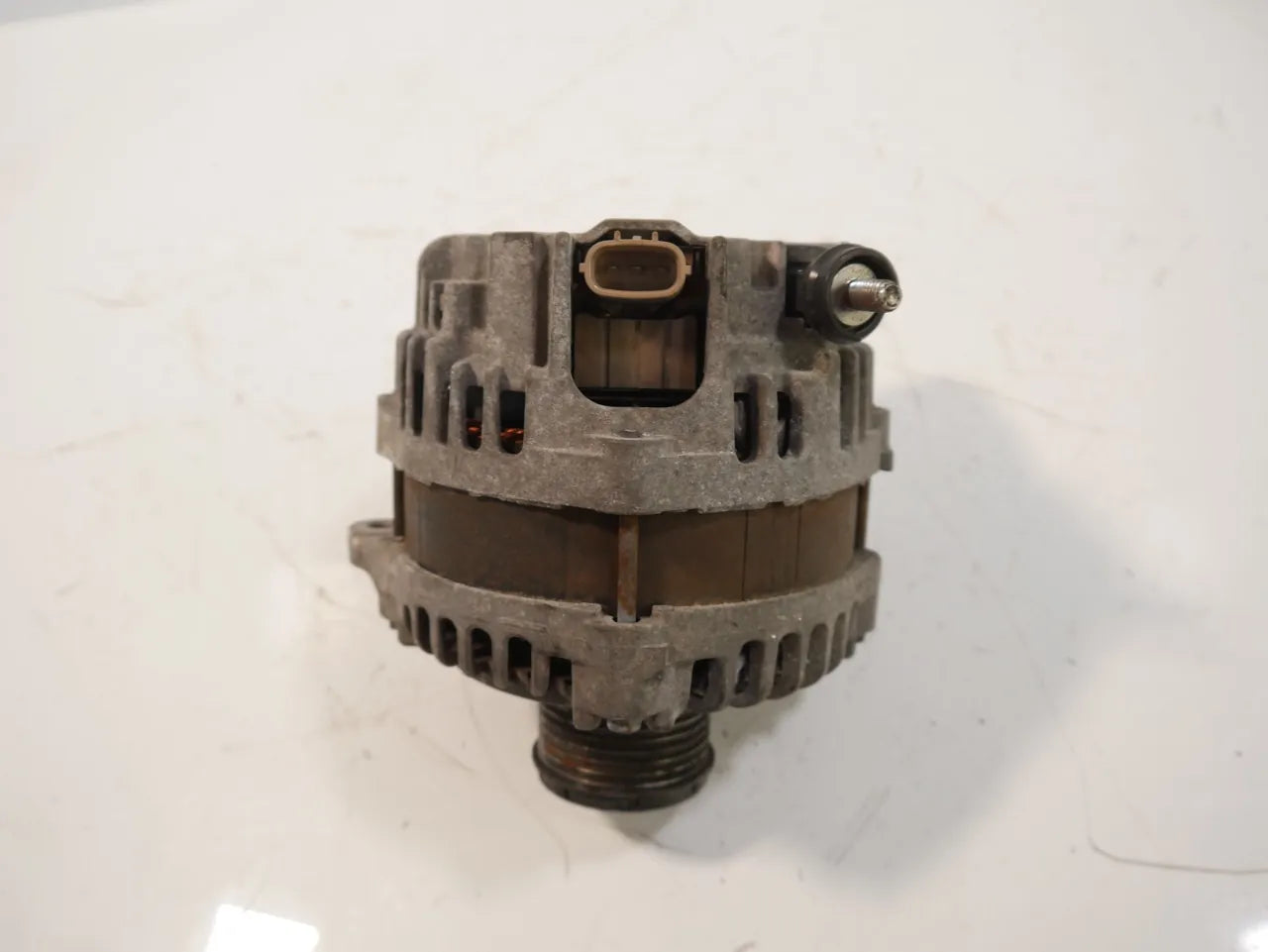 Alternador Subaru Outback 2.0 AWD EE20Z EE20 23700AA640