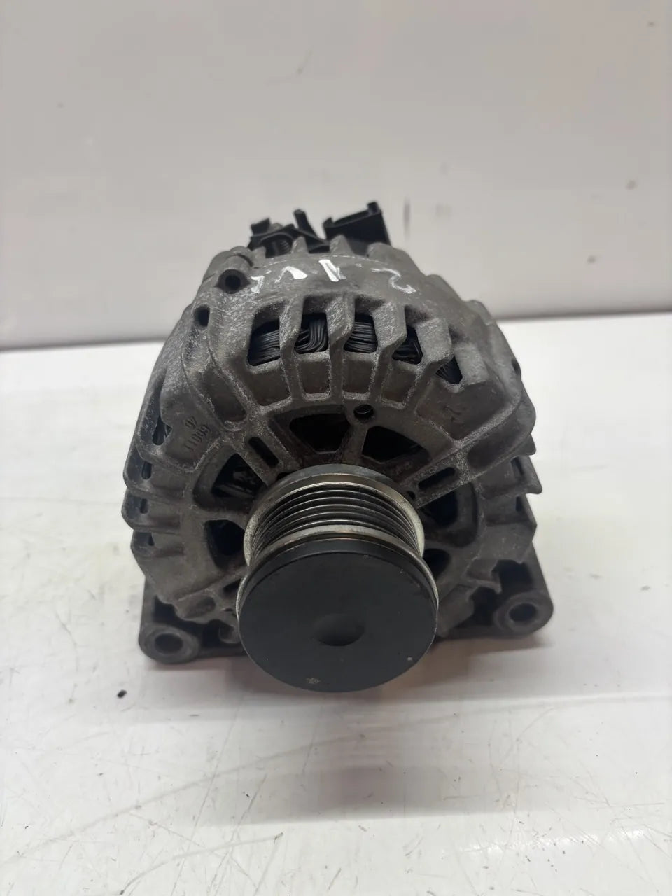 Alternador Ford Mondeo IV 2.0 TDCi UFBA D4204T AG9T-10300-BA