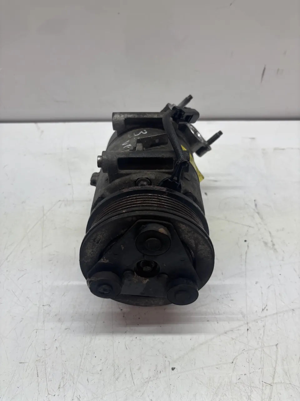 Compresor de aire acondicionado Ford Galaxy II 2.0 TDCi TXWA AV61-19D629-DC