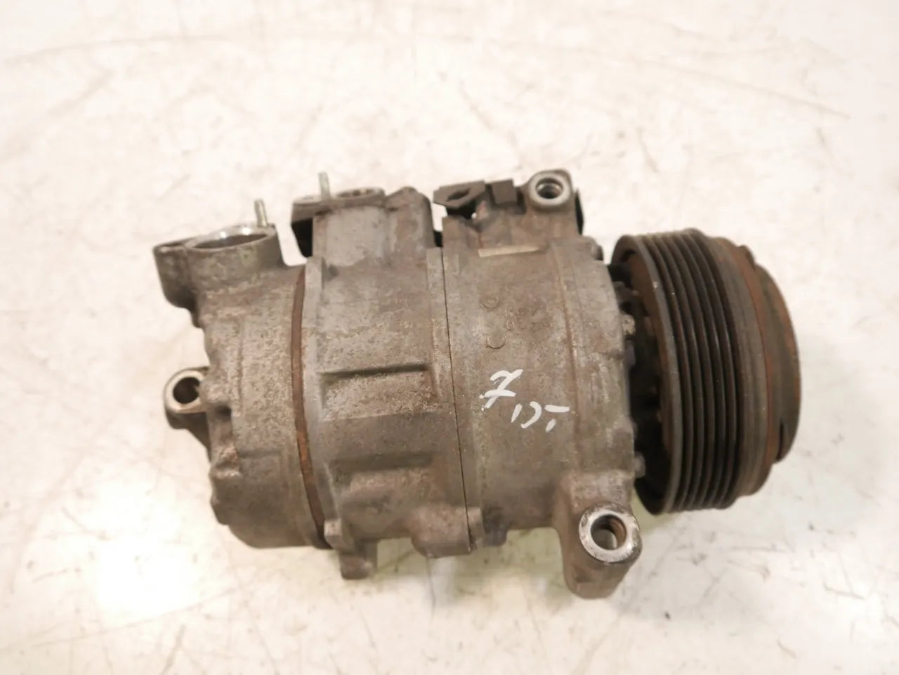 Compresor de aire acondicionado BMW Serie 3 F30 2.0 318 d N47D20C N47 447260-1852