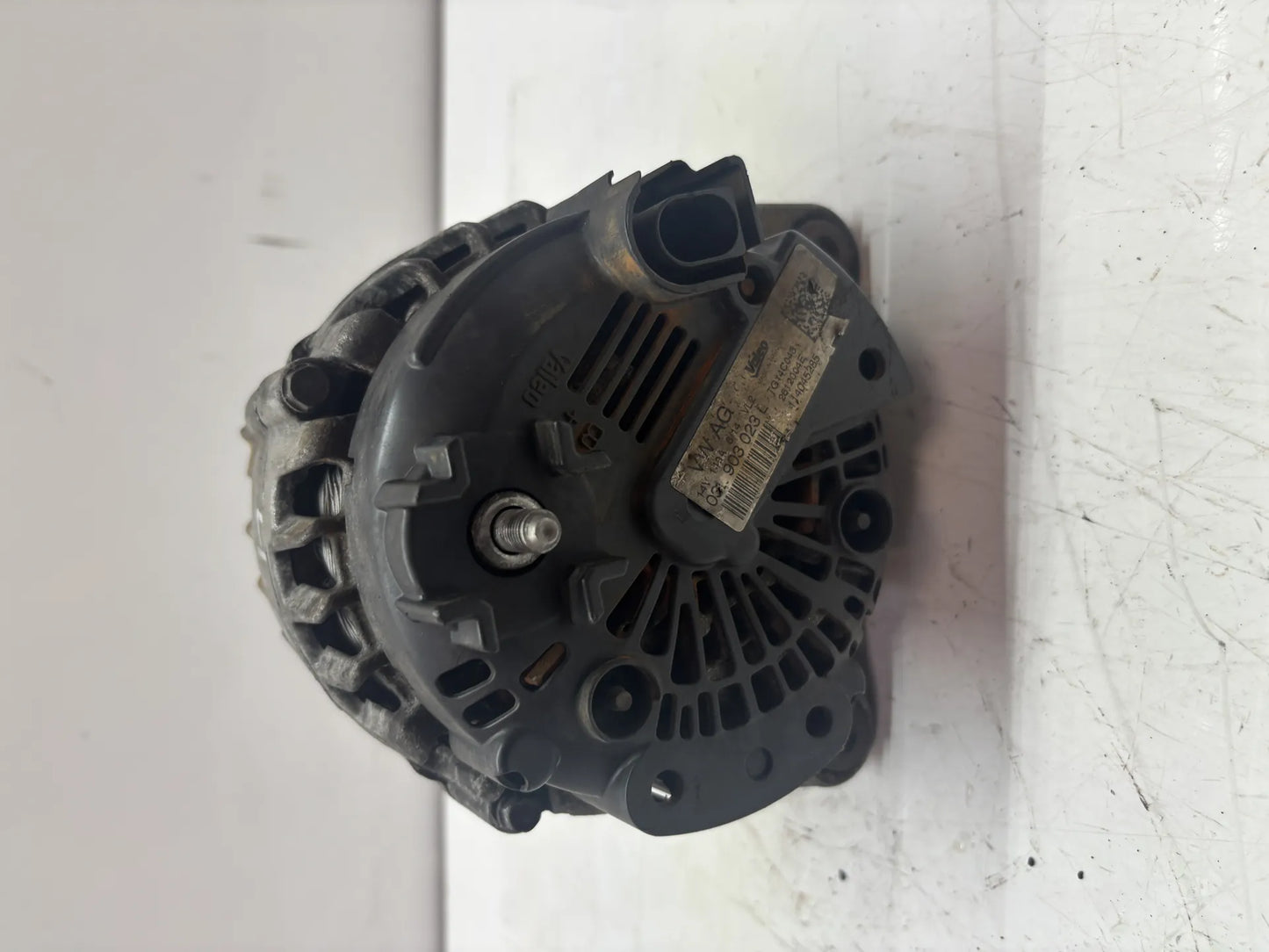 Alternador Audi Seat Skoda Volkswagen A3 Golf VII 1.6 TDI CLHA CLH 03L903023L