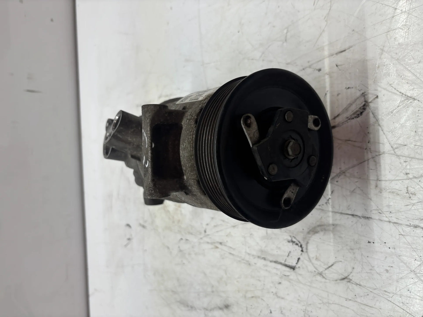 Compresor de aire acondicionado Audi Seat Skoda Volkswagen A3 Golf VII 1.6 TDI DDYA DDY 5Q0816803B