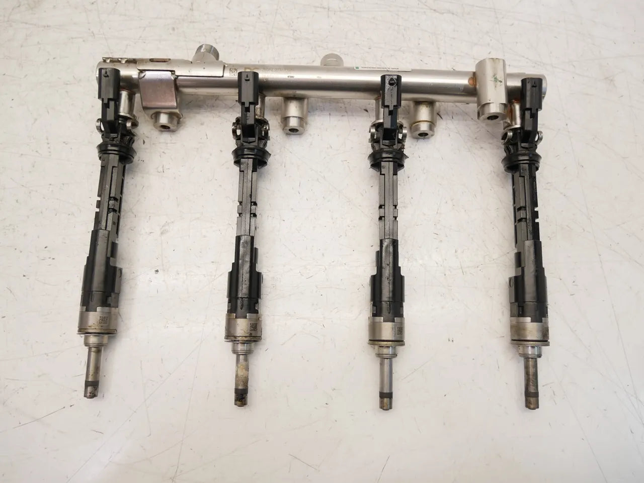 Barra de inyectores Nissan Qashqai X-Trail 1.3 DIG-T HR13 HR13DDT H5H 175222462R