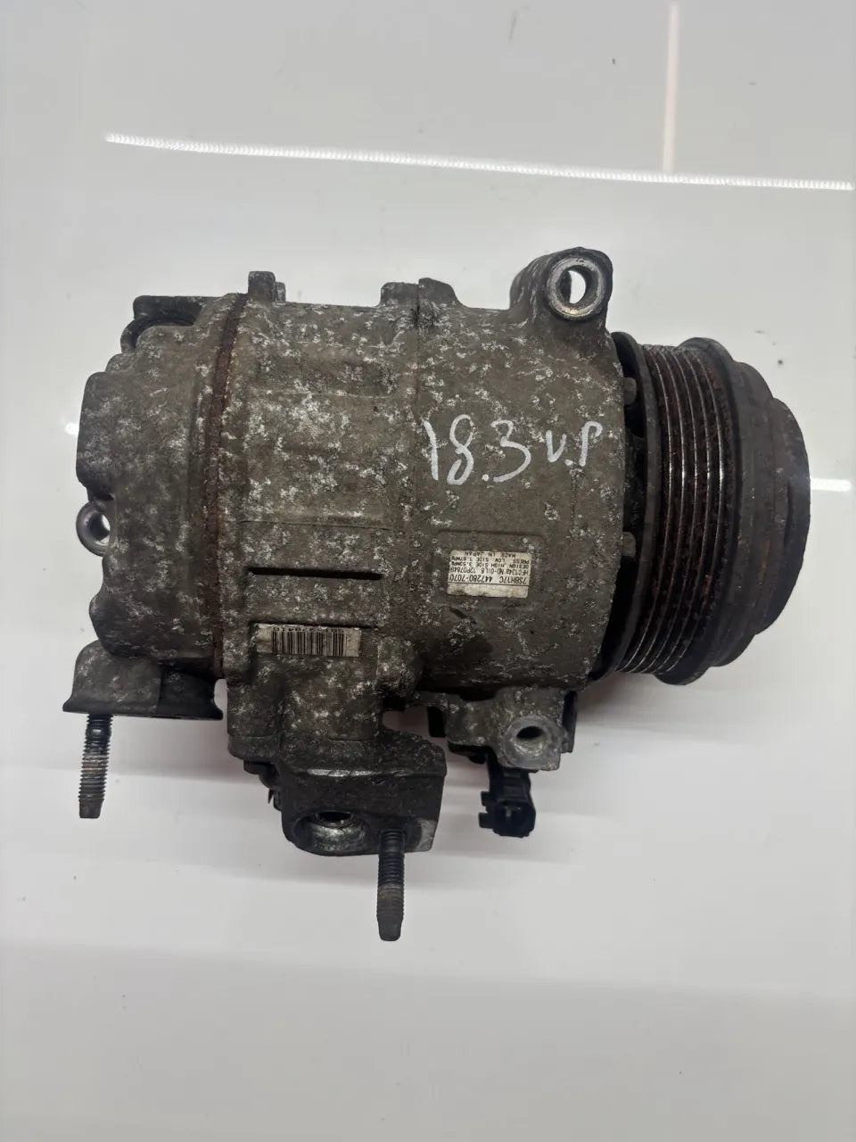 Compresor de aire acondicionado Ford Mondeo IV 1.6 TDCi T1BB F1F1-19D629-HC