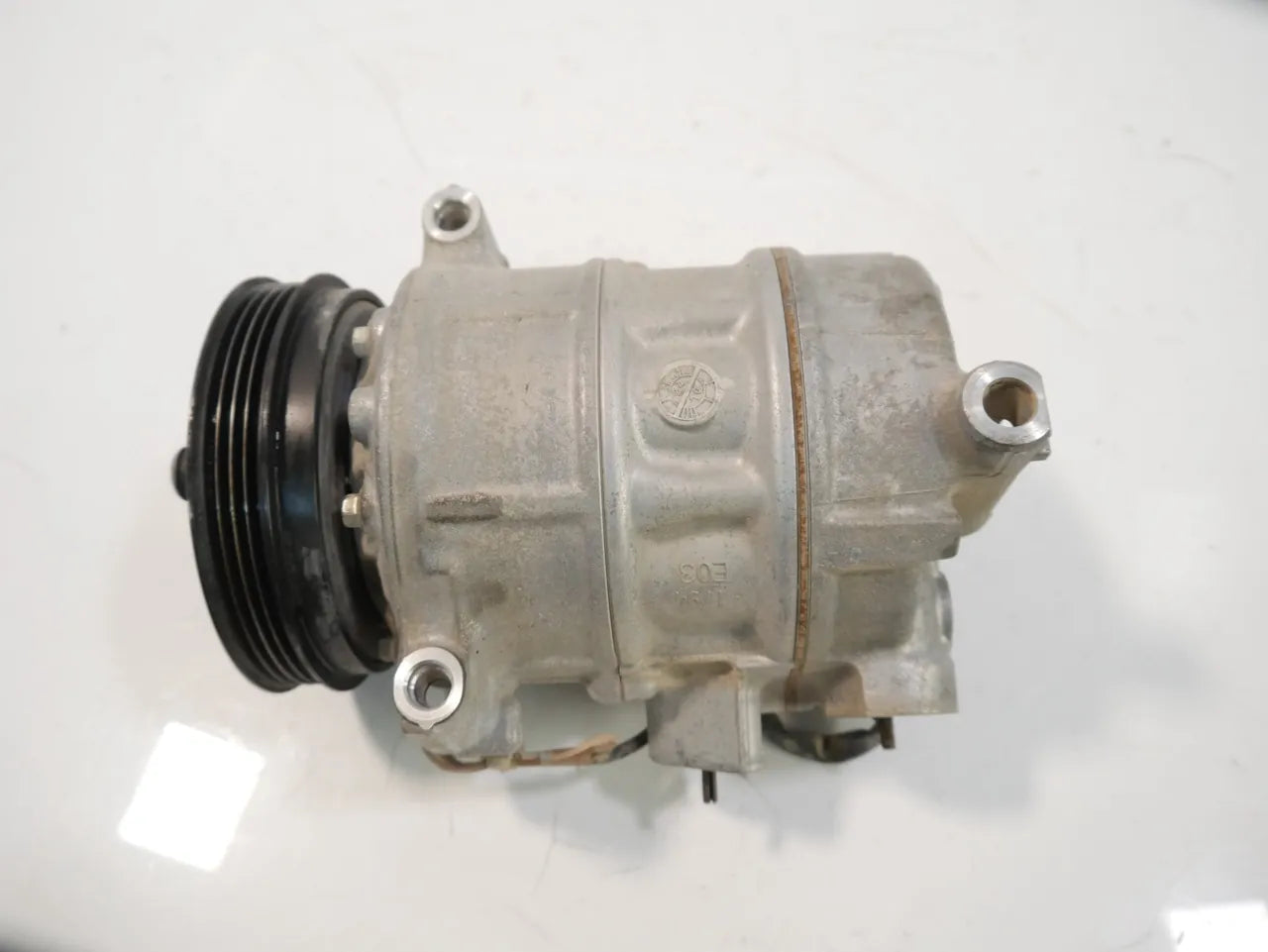 Compresor de aire acondicionado Porsche Panamera 976 2.9 CSZD 971260601Q