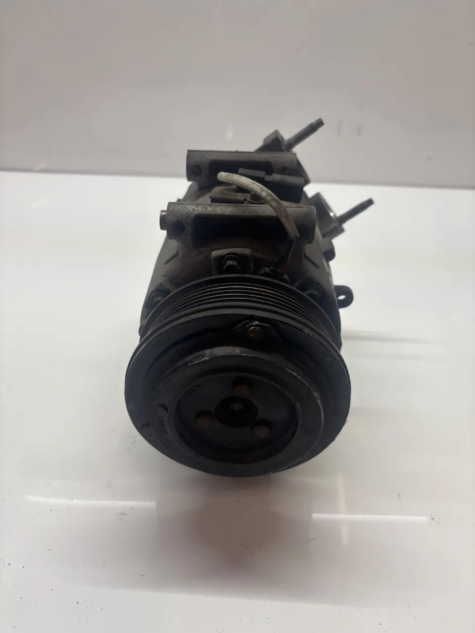 Compresor de aire acondicionado Ford Mondeo V 2.0 TDCi T7CF DG9H-19D629-FG