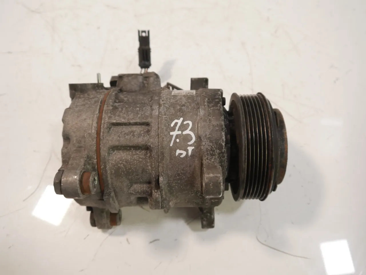 Compresor de aire acondicionado BMW X5 F15 3.0 xDrive N57D30A N57 6805070