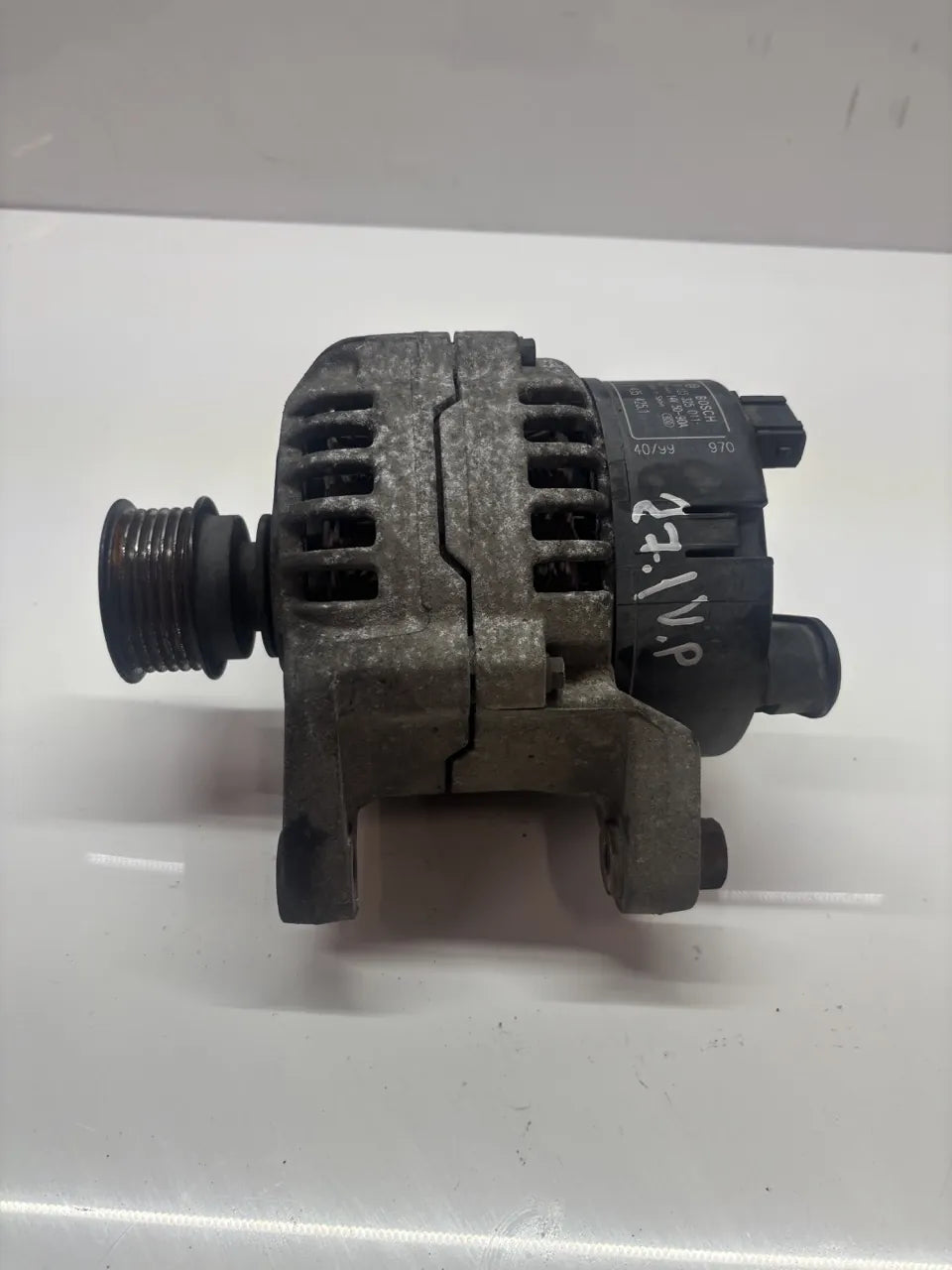 Alternador BMW Z3 Roadstar 1.9 gasolina M43B19 194E1 M43 0123325011