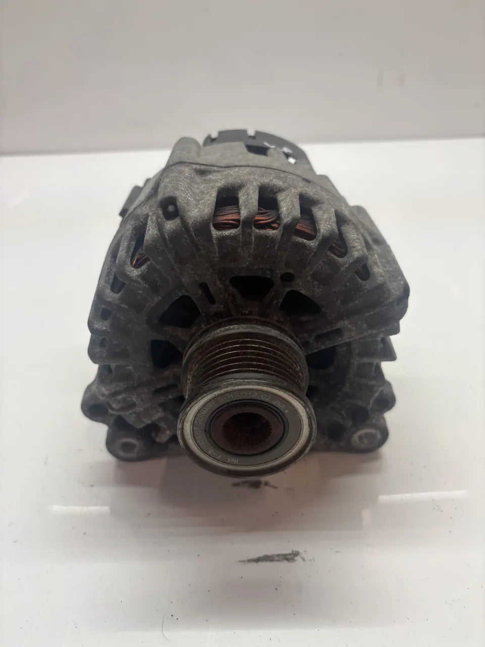 Alternador Audi A4 B8 A5 A6 C7 Q5 2.0 TDI CGLC CGL 03L903017B