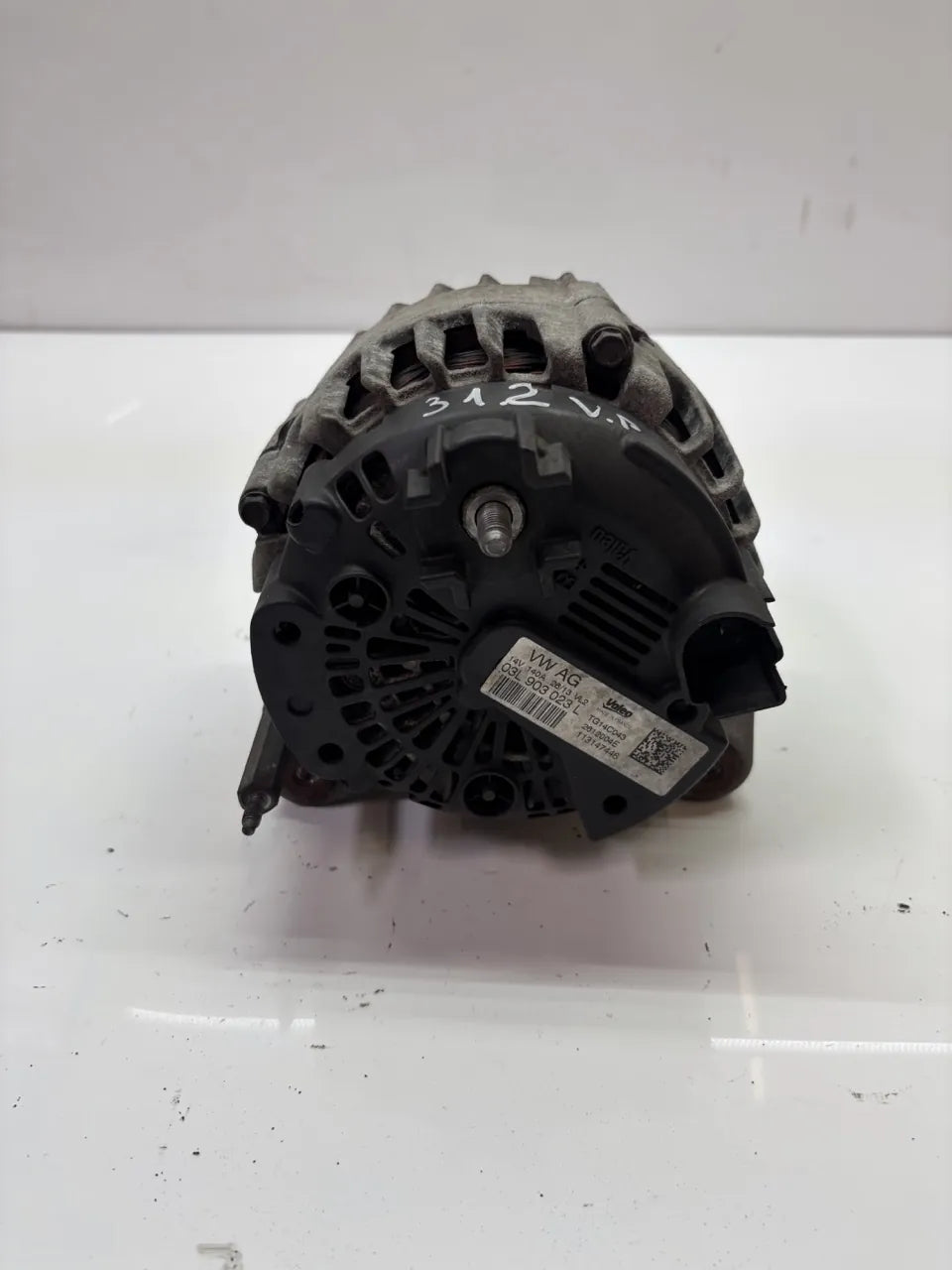 Alternador Audi Seat Volkswagen A3 Leon Golf VII 2.0 TDI CRBC CRB 03L903023L