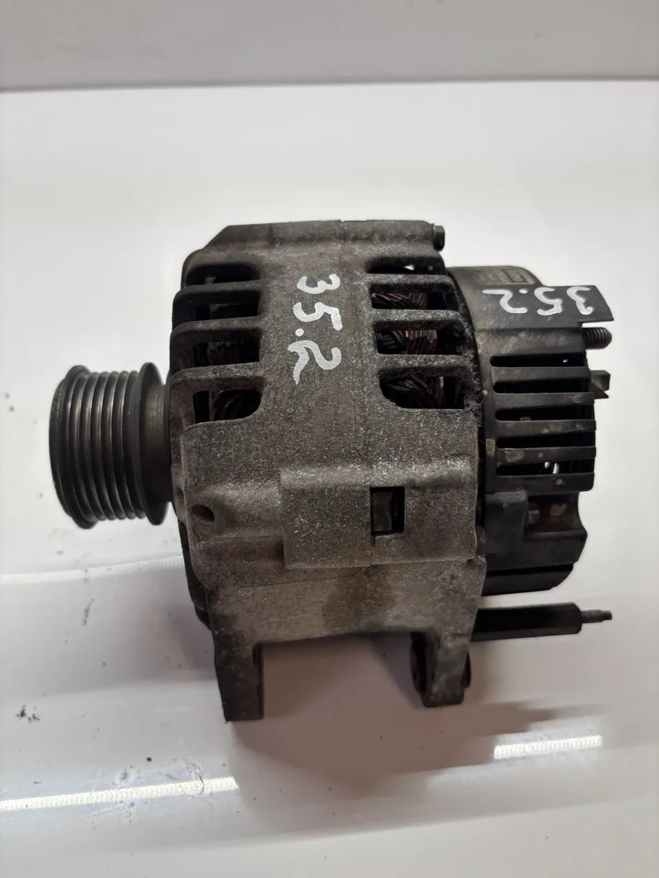 Alternador Seat Audi Skoda Volkswagen A3 Leon Bora 1.9 TDI ALH 038903023S