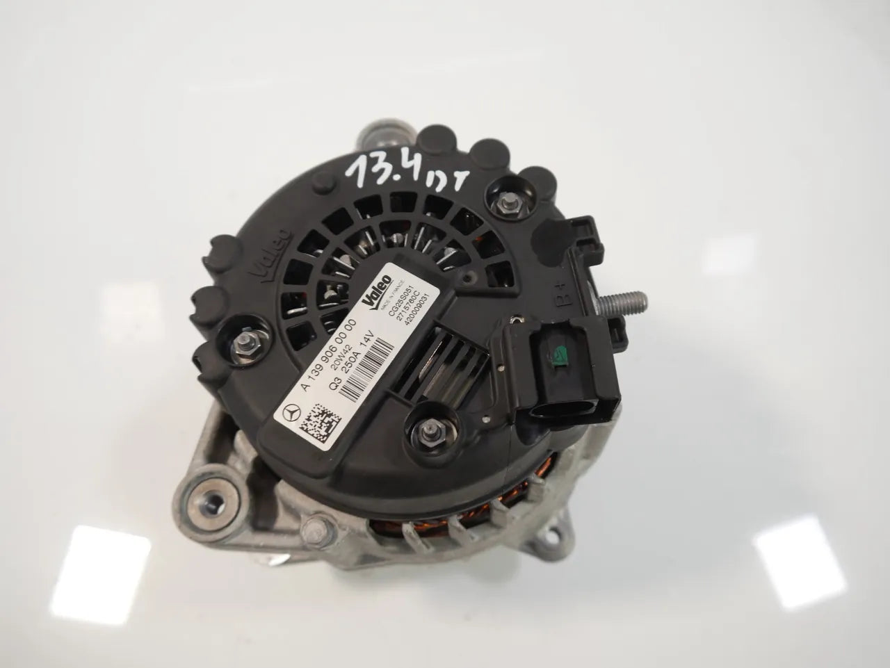 Alternador Mercedes-Benz Clase A 2.0 AMG M139.980 139.980 A1399060000