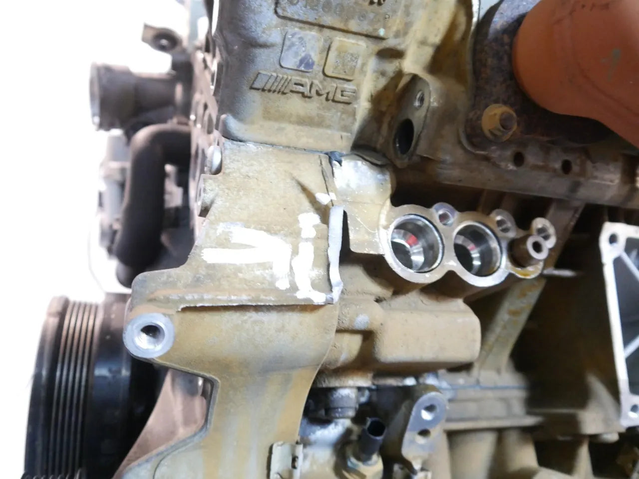 Motor Defectuoso Mercedes-Benz Clase C C63 6.2 V8 AMG M156.985 156.985 A1560101200