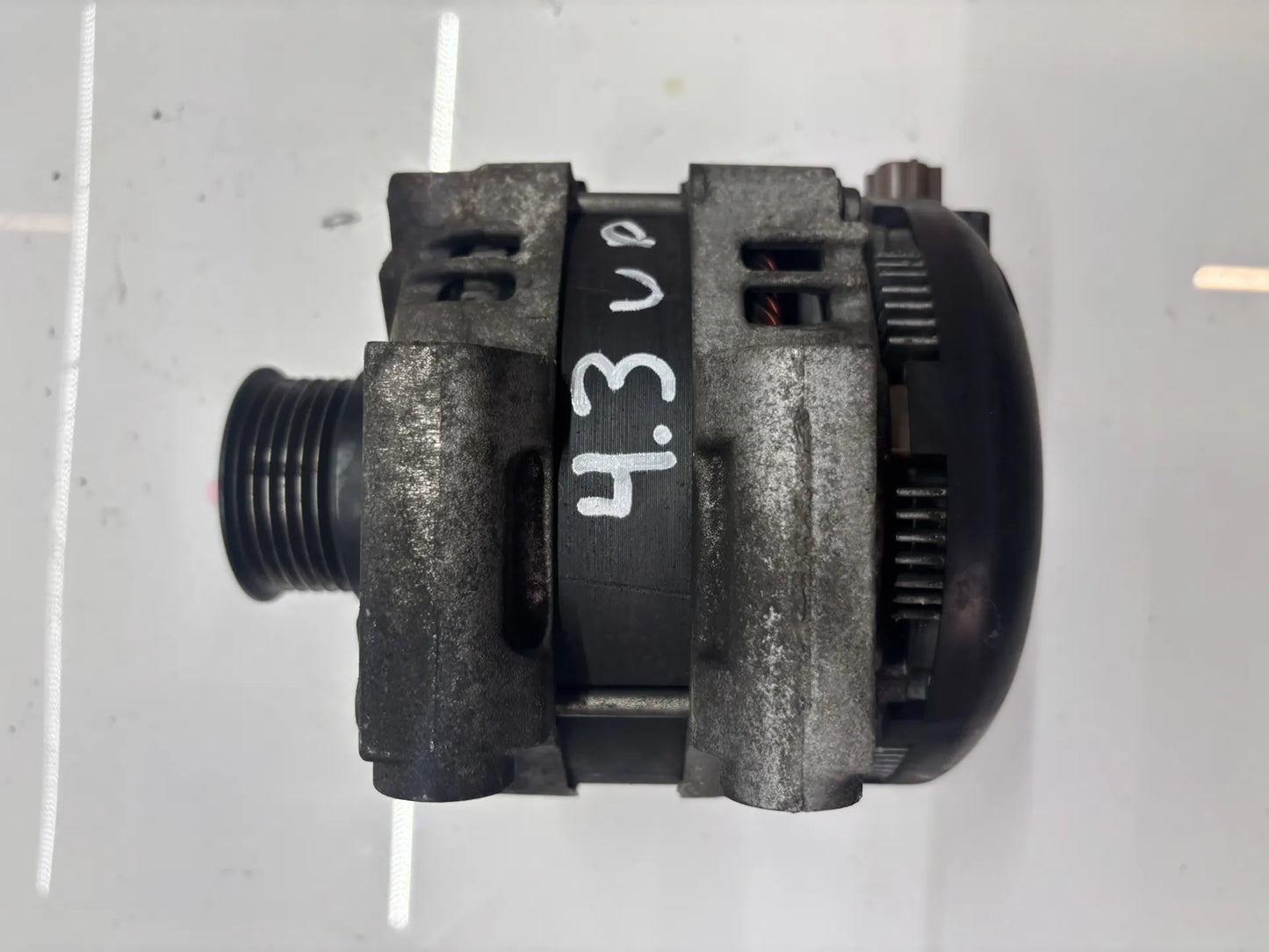 Alternador Dodge Nitro 2.8 CRD ENS 04801338AB