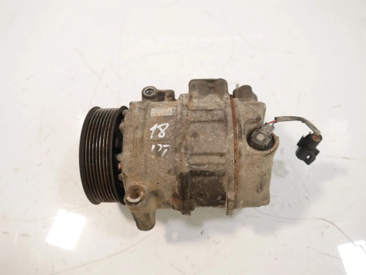Compresor de aire acondicionado Land Rover Discovery 2.7 TD 276DT TDV6 447180-8382