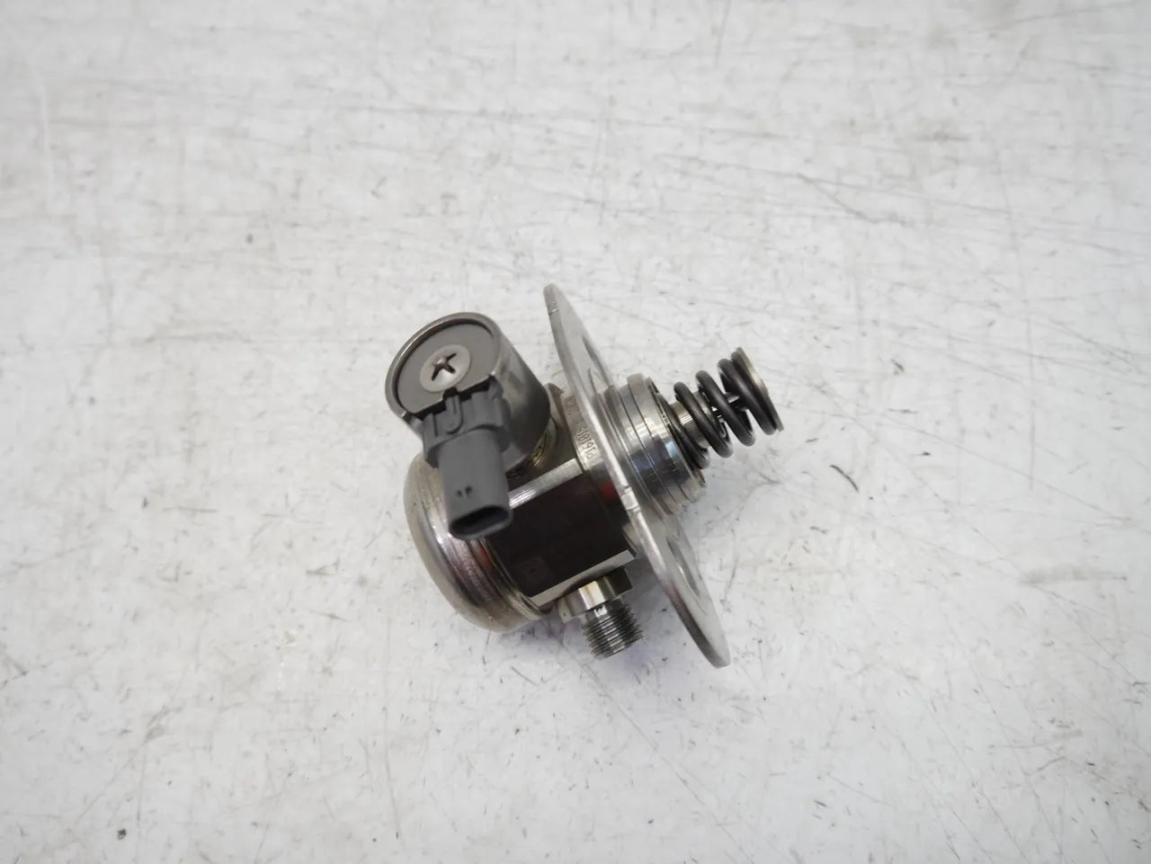 Bomba de combustible MINI F55 1.2 B38A12A B38 7636881