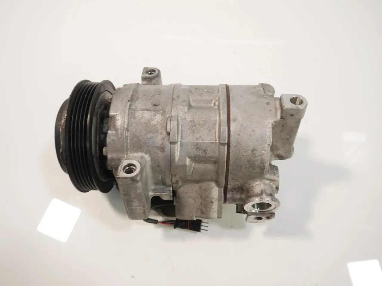 Compresor de aire acondicionado Mercedes-Benz A200d W177 2.0 654.920 OM654.920 OM654 A0008304202