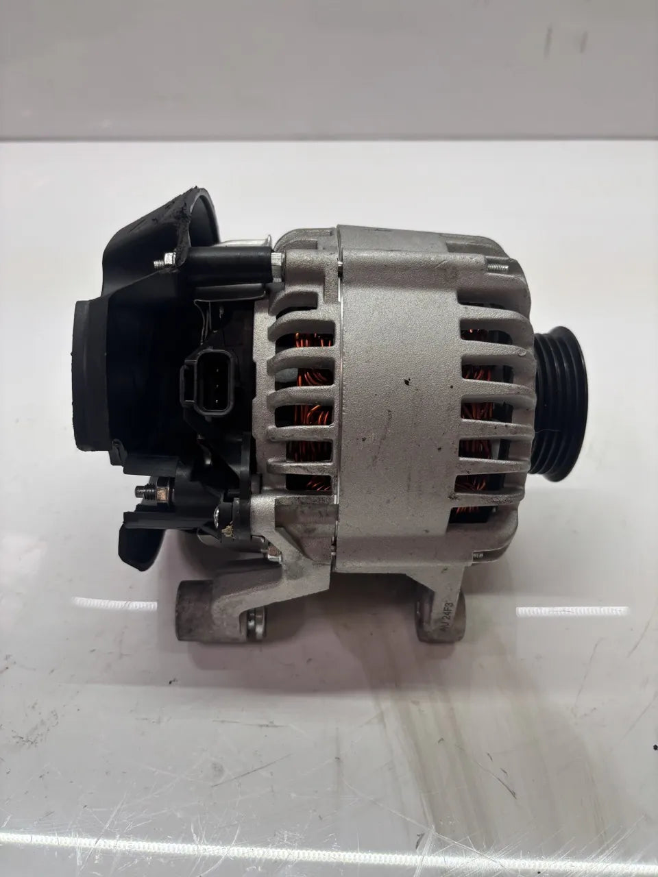 Alternador Ford Transit Connect P65 1.8 TDCi RWPC 2T1U-10300-CG