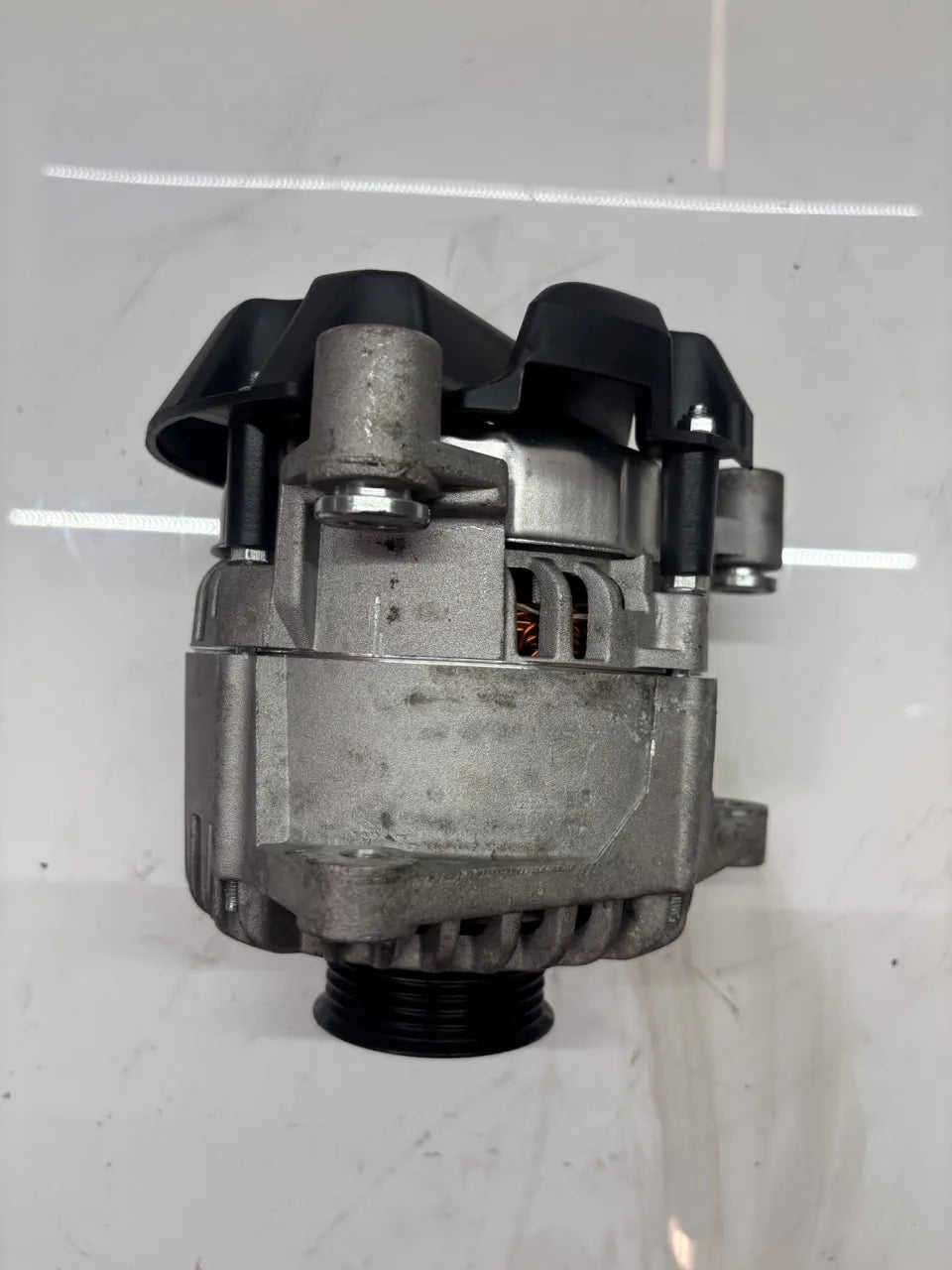 Alternador Ford Transit Connect P65 1.8 TDCi RWPC 2T1U-10300-CG