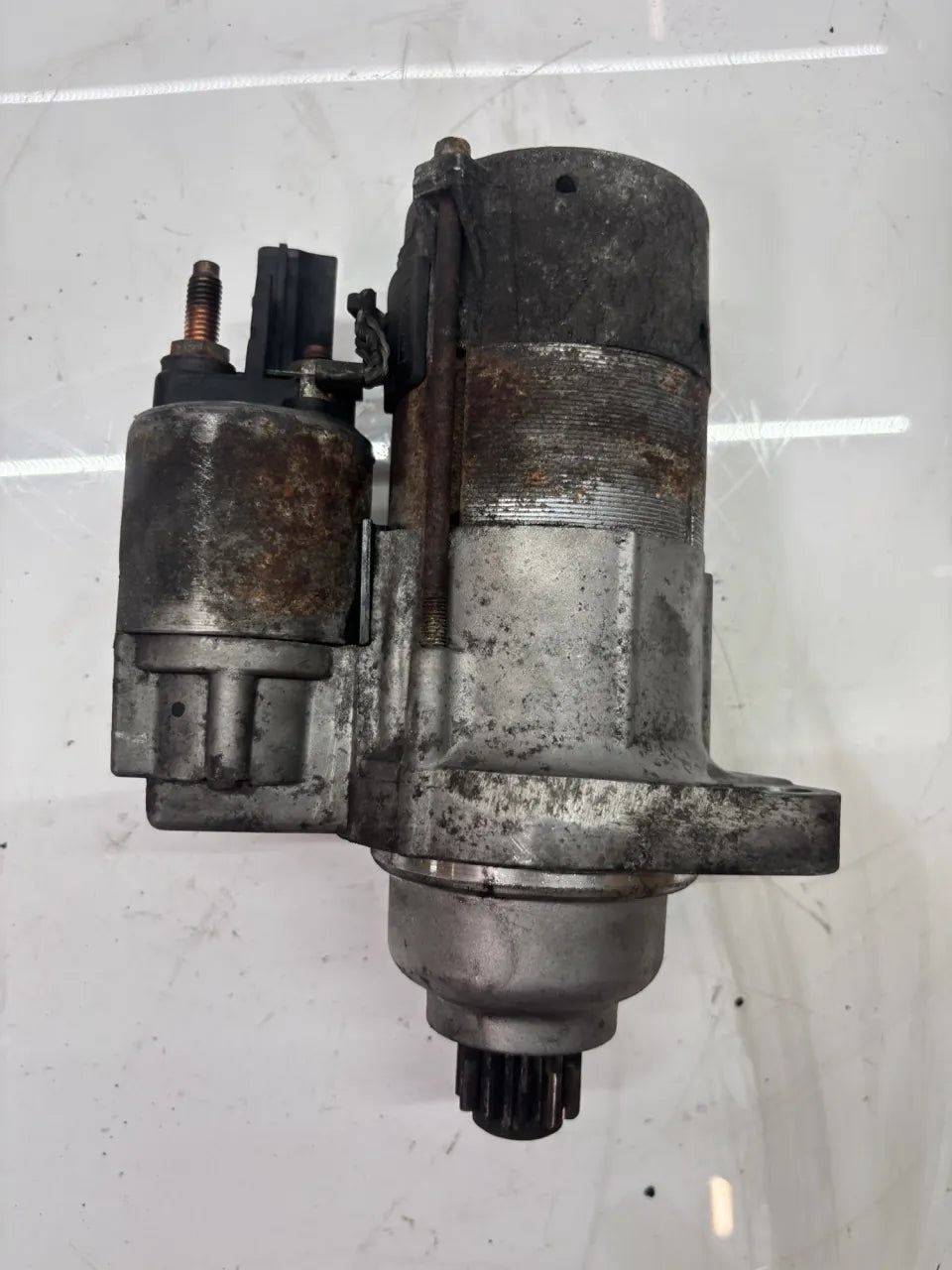Motor de arranque Audi Seat Skoda Volkswagen A3 Leon Octavia Golf V 2.0 TDI BKD 02M911023N