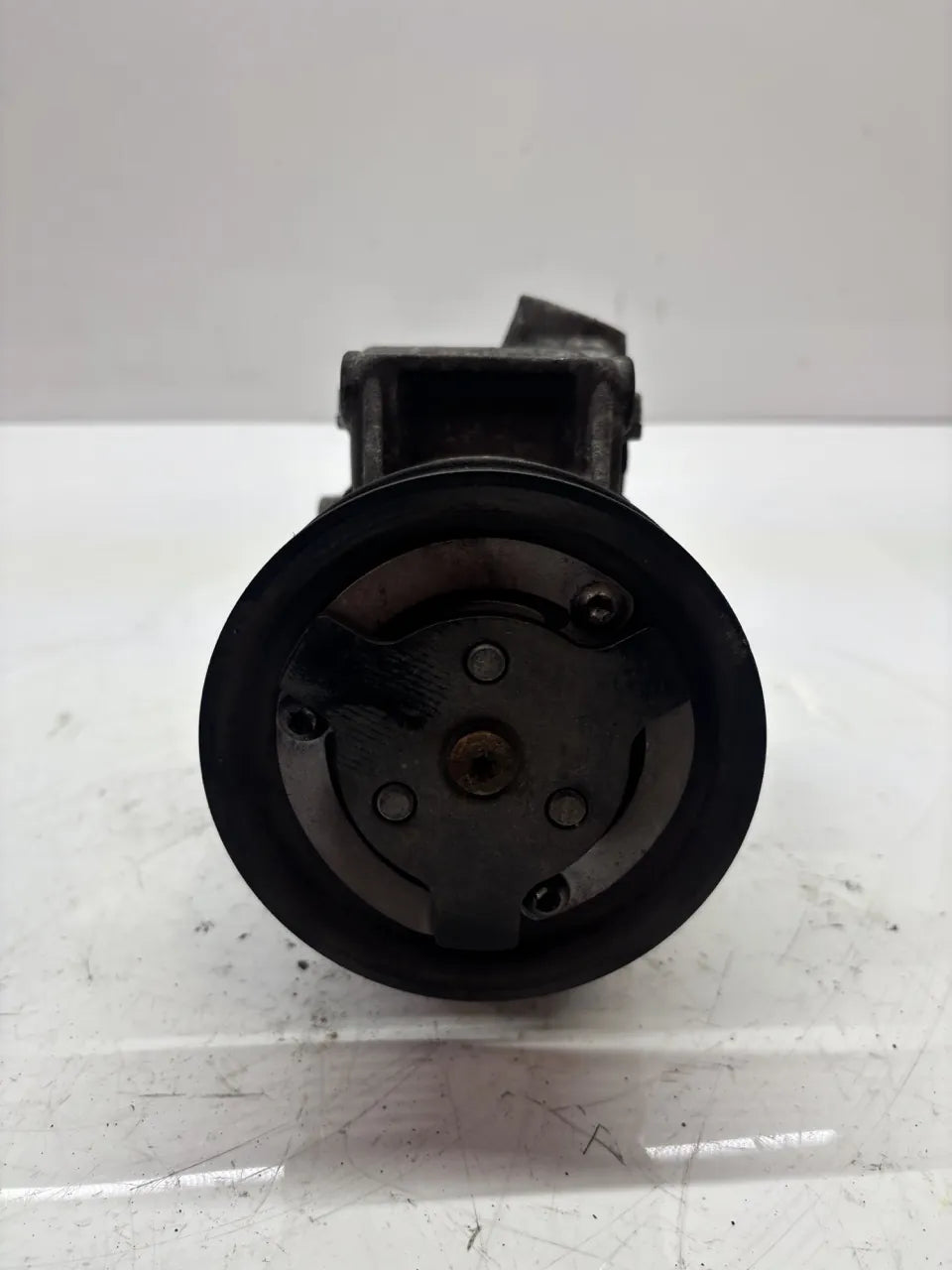 Compresor de aire acondicionado Audi Seat Skoda Volkswagen A3 Golf V 1.9 TDI BLS 5N0820803A