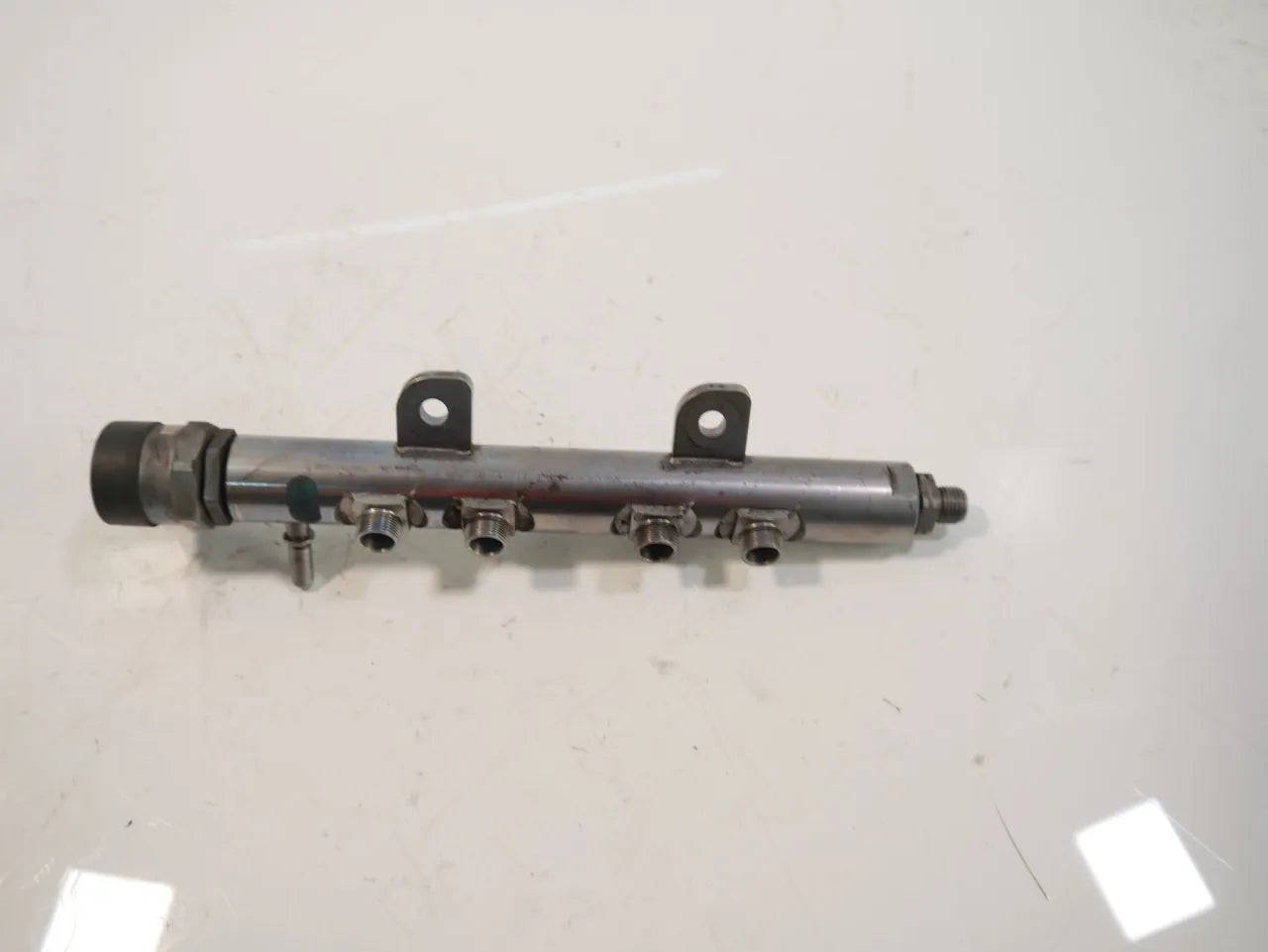 Tubo de raíl Land Rover Range Sport L320 3.0 D 306DT TDV6 CK5Q-9D280-AB
