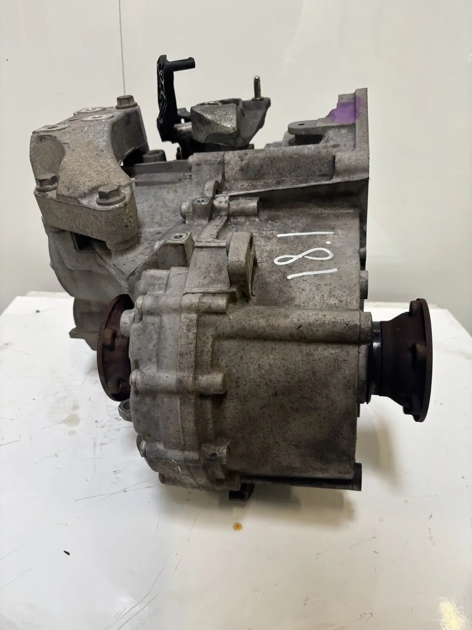 Caja de cambios manual Audi Seat Skoda Volkswagen A3 Altea Superb Touran 2.0 TDI BKD KNS