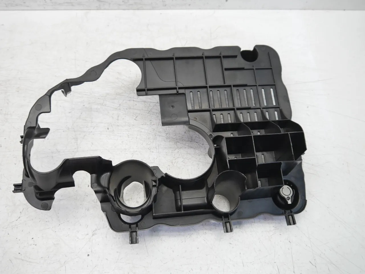 Placa deflectora Volkswagen Passat B7 2.0 TSI DTDA DTD DDSA DDSB 06K103138Q
