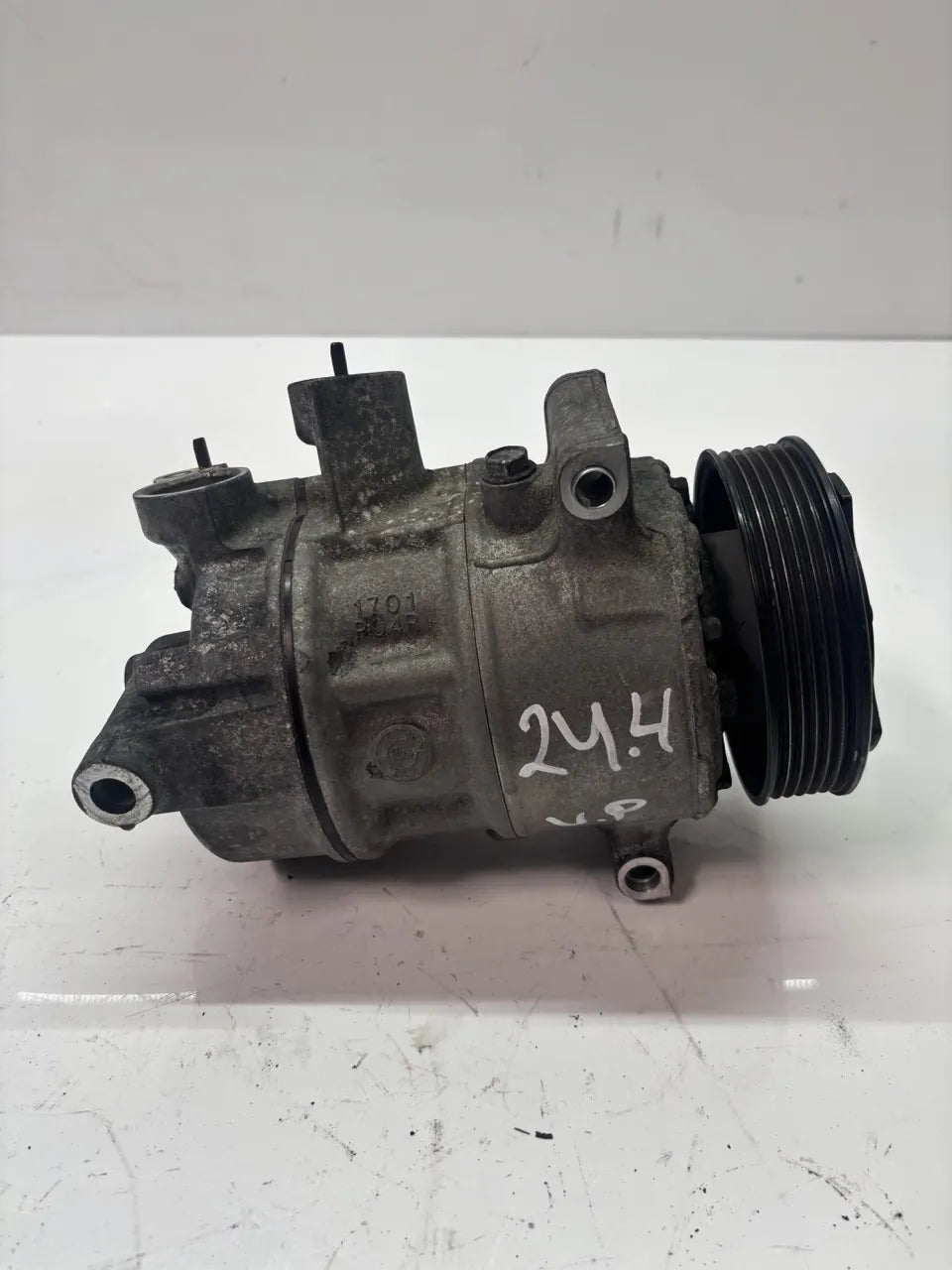Compresor de aire acondicionado Audi Skoda Volkswagen A3 Superb Golf VI 2.0 TDI CBBB CBB 5N0820803