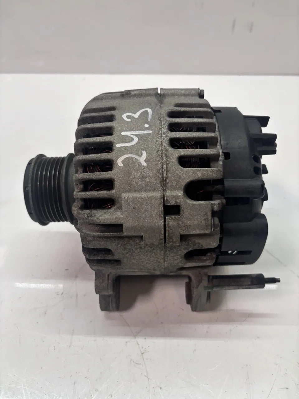 Alternador Audi Skoda Volkswagen A3 Superb Golf VI 2.0 TDI CBBB CBB 06F903023C