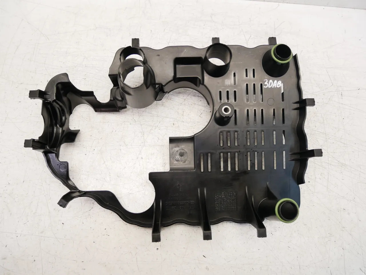 Placa deflectora Volkswagen Passat B7 2.0 TSI DTDA DDSA DDSB 06K103138Q