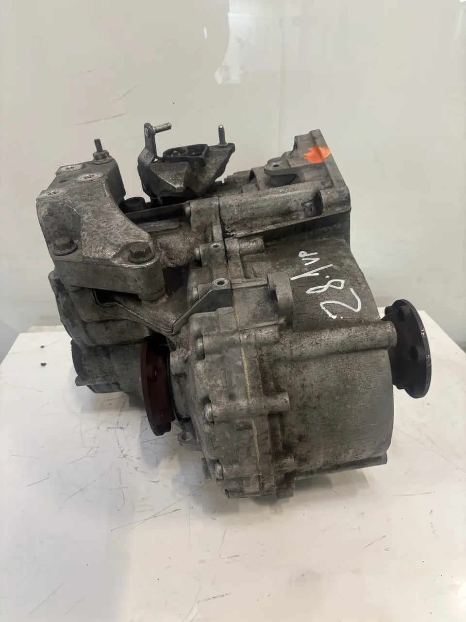 Caja de cambios manual de 6 velocidades Audi Seat Skoda Volkswagen 2.0 TDI BKD KNS 02Q300042S